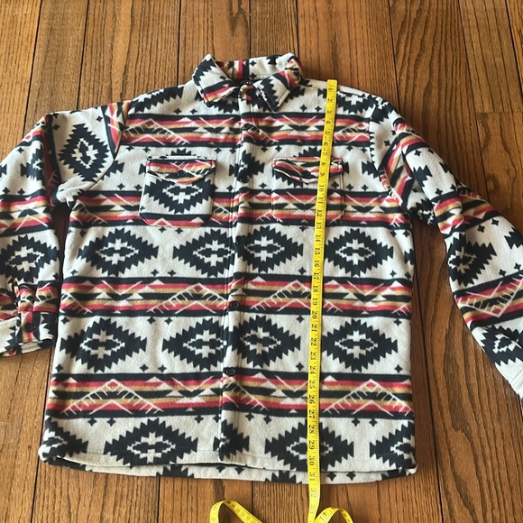 Original Deluxe Geometric Patterned Button-Up Jacket - Picture 4 of 9